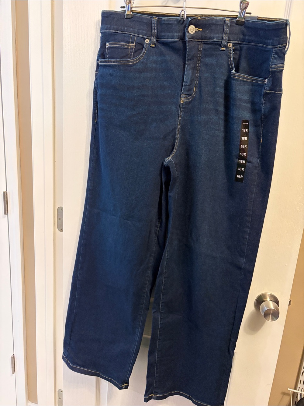 Wide Leg Dark Blue Jeans - Flare Fit